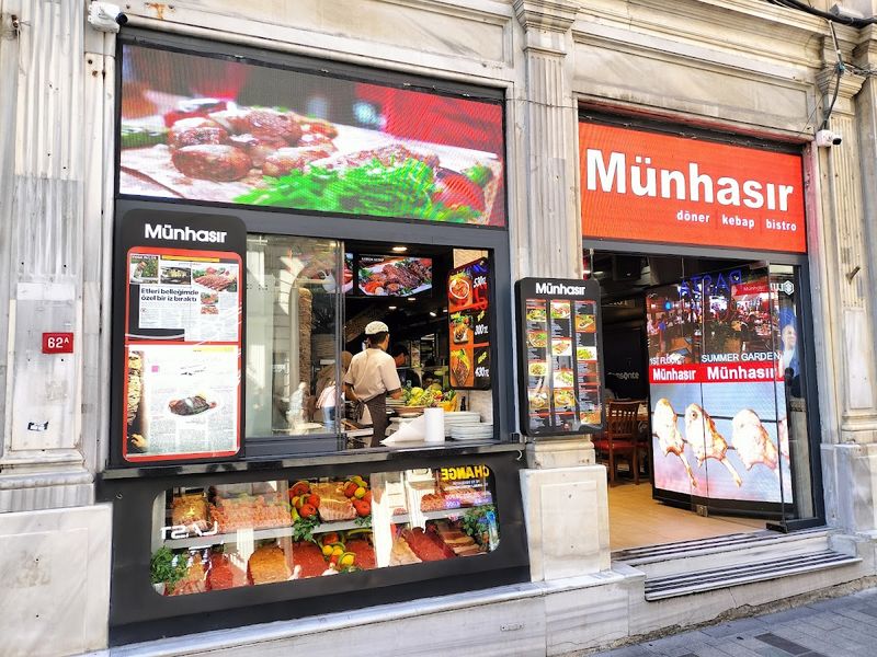 Münhasır Döner & Kebab - 1