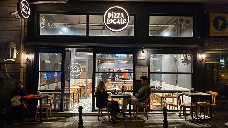 Pizza Locale - 1