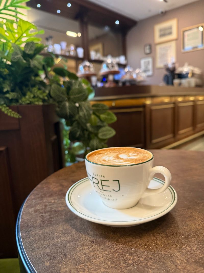 Frej Coffee & Art House - 2